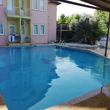 Lägenhetshotell Sato Fethiye