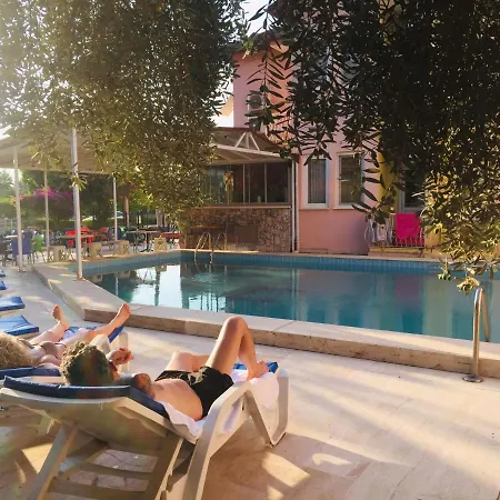 Sato Lägenhetshotell Fethiye