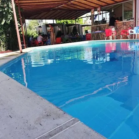 Sato Hotel de apartamente 4*