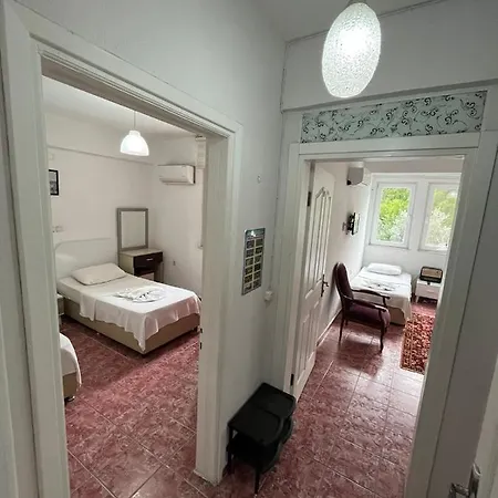 Sato Aparthotel 3*
