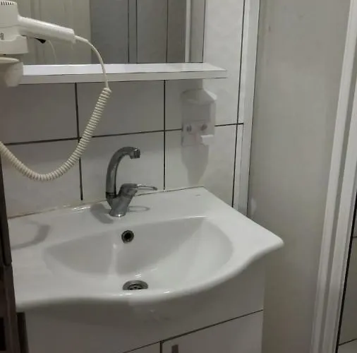 Sato 4* Φετιγιέ